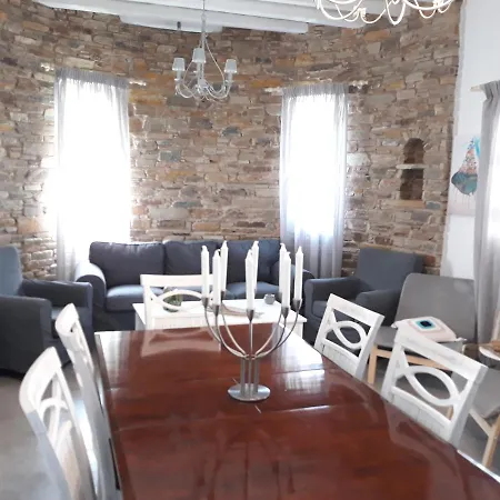 Elia Sea Tatil Evi Agios Romanos